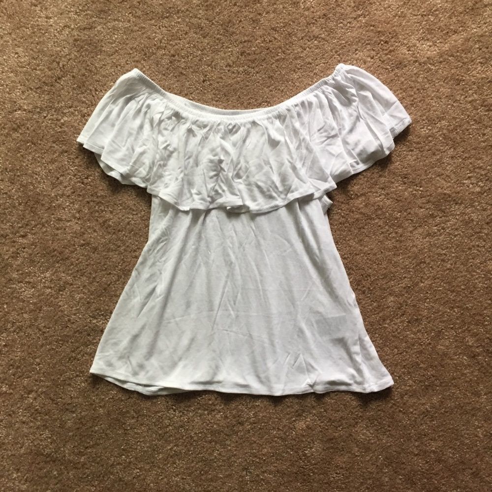 H&M White Off-the-Shoulder Top - Picture 6 of 7